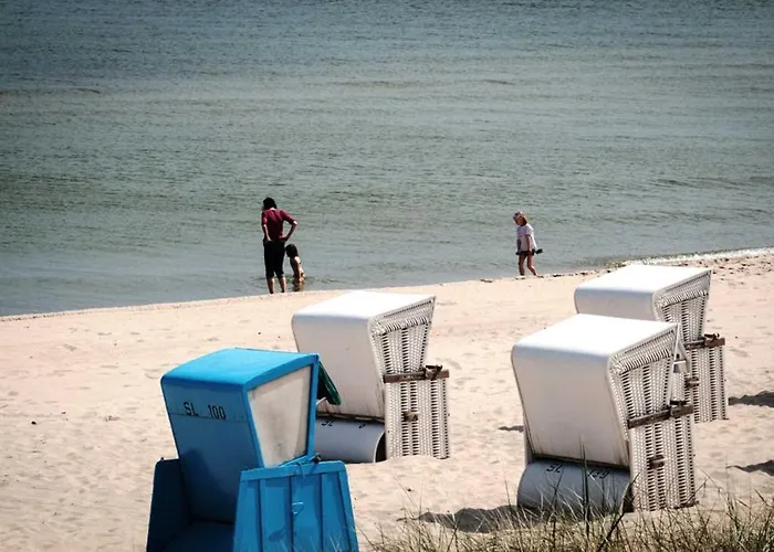 Bernstein-fewos Ca 15 Gehminuten Zum Ostseestrand شقة زيمبين